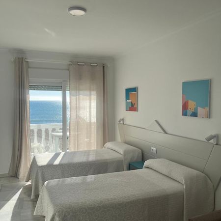 Apartamentos Guaquin ตอร์เรโมลิโนส ภายนอก รูปภาพ