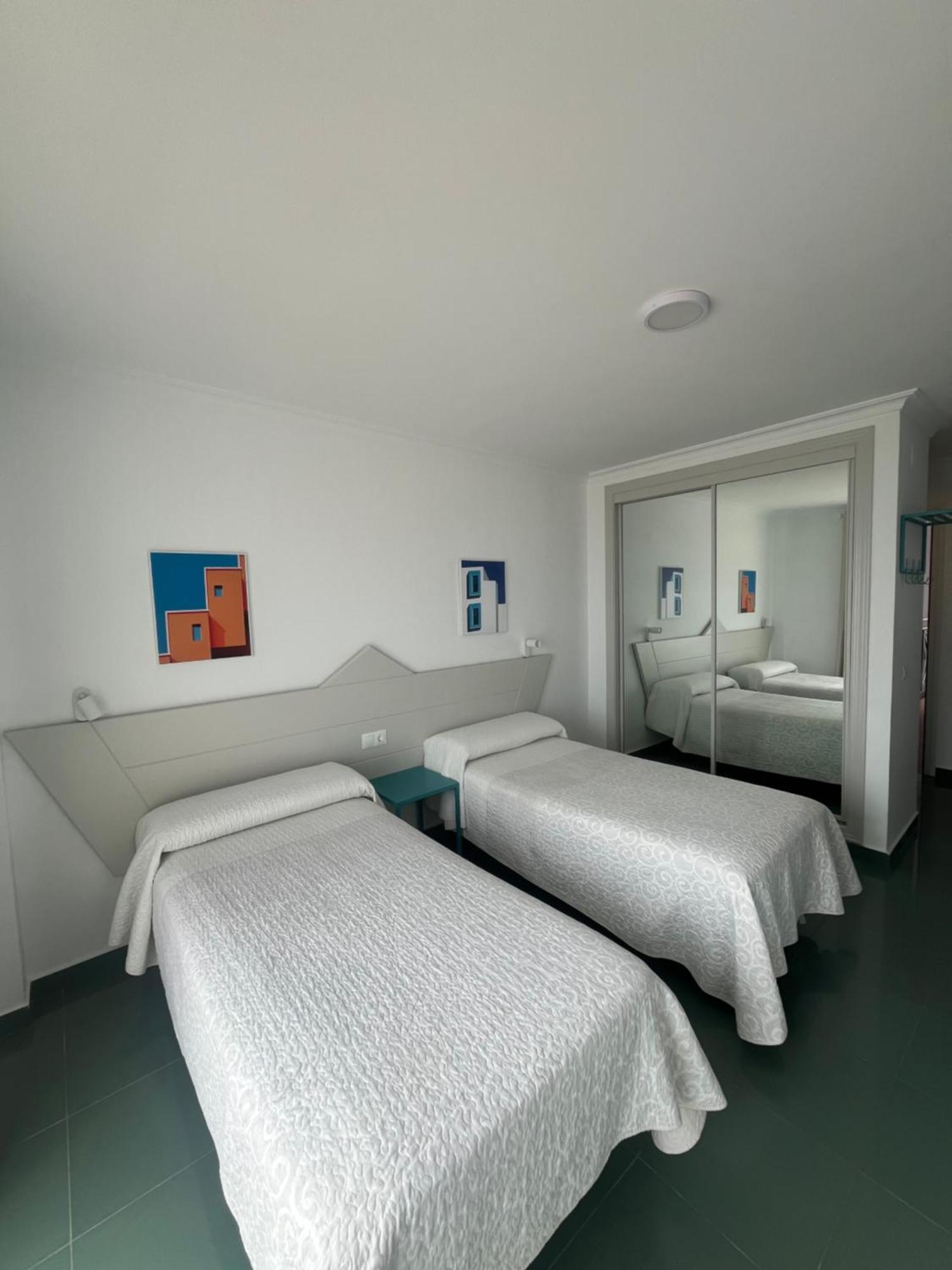Apartamentos Guaquin ตอร์เรโมลิโนส ภายนอก รูปภาพ
